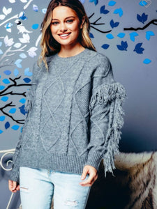 CHUNKY CABLE KNIT FURRY FRINGED SLEEVES SWEATER