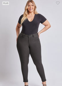 YMI Junior Plus Size Hyperstretch Skinny Jean