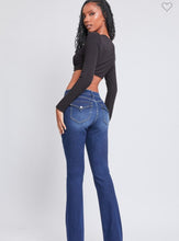 Load image into Gallery viewer, YMI Junior WannaBettaButt Mid Rise Boot Cut Jeans
