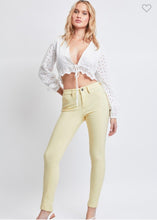 Load image into Gallery viewer, YMI Hyperstretch Mid-Rise Skinny Jean
