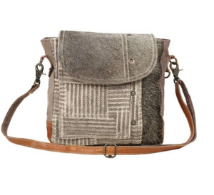 MYRA EDGE FLAP SHOULDER BAG