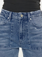 Load image into Gallery viewer, KAN CAN PLUS PETITE HIGH RISE FLARE JEANS
