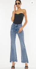 Load image into Gallery viewer, KAN CAN PLUS PETITE HIGH RISE FLARE JEANS
